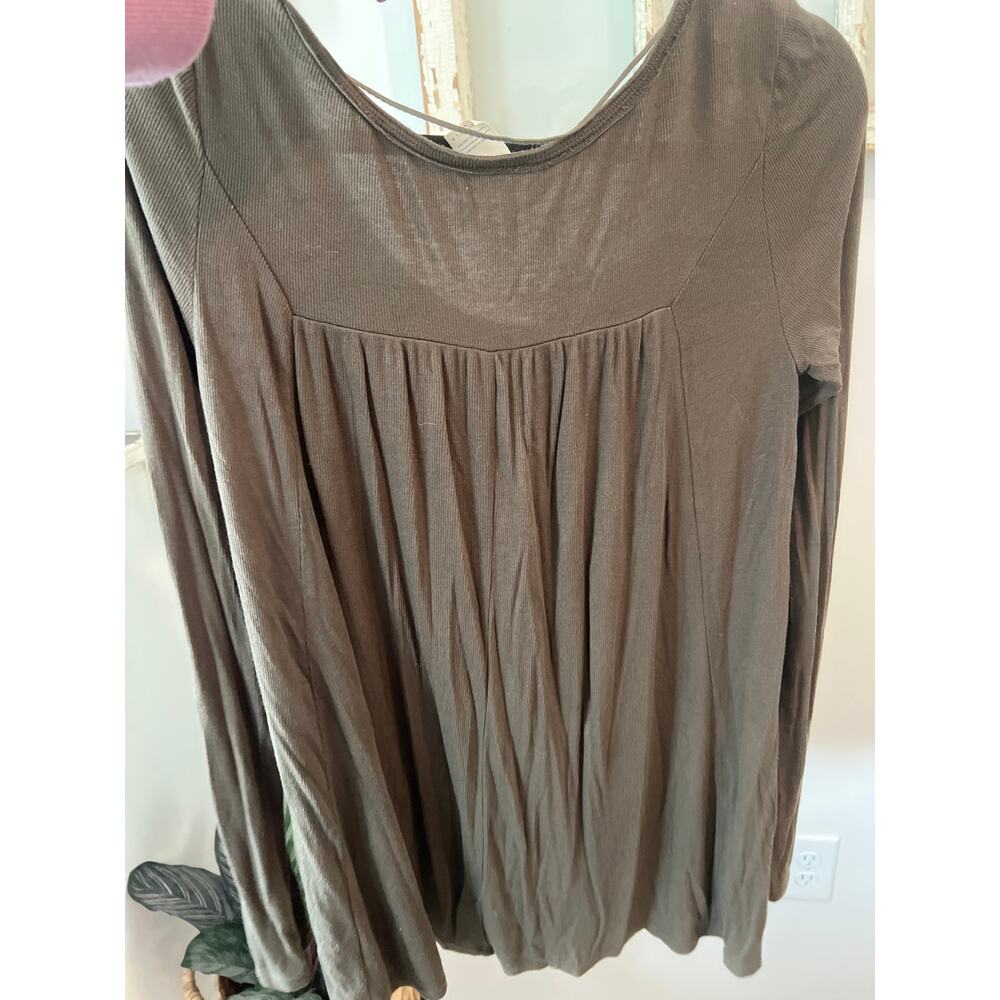 Free People We The Free size small Love Valley long sleeve top in green - Picture 4 of 4